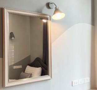 Single Room with Shared Bathroom