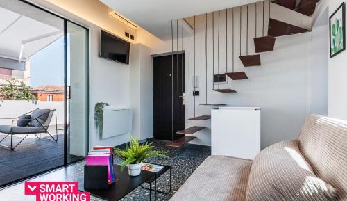 Studio Apartment