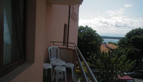 Family Room with Side Sea View