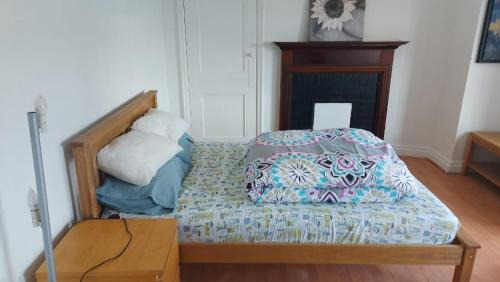 Standard Double Room with Shared Bathroom