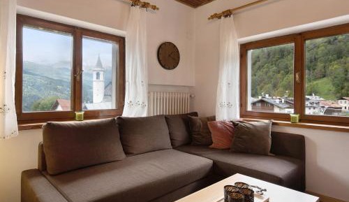 Three-Bedroom Superior Apartment