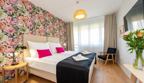 Double or Twin Room with Bathroom