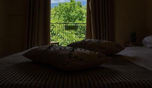 Quadruple Room with Mountain View