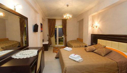 Superior Triple Room with Sea View