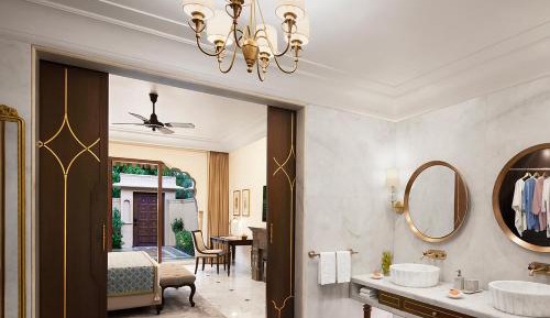 Luxury Room King Bed