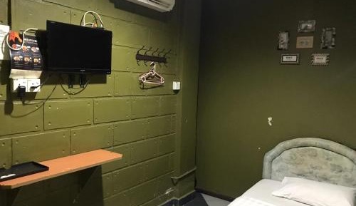 Single Room with Private Bathroom