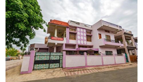 Family Room with Private Bathroom