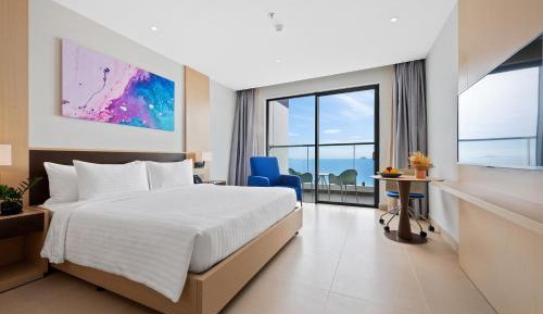 Premier King Oceanfront