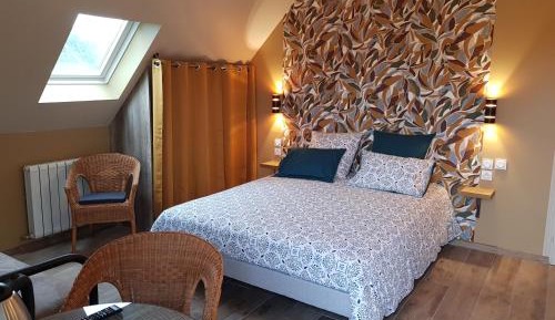 Family Room with Garden View