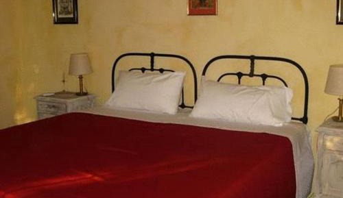 Two-Bedroom Apartment (4 Adults)