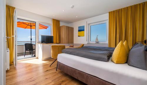 Double Room with Lake View