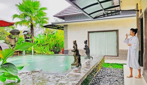 Deluxe Villa with Garden View