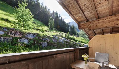 Deluxe Double Room with Shower