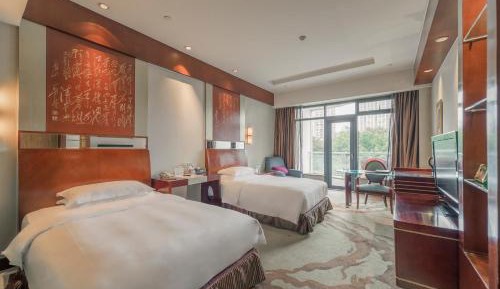 Garden View Business Twin Room