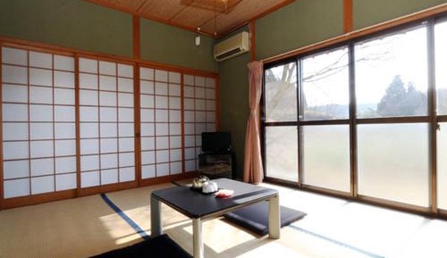 Japanese-Style Room