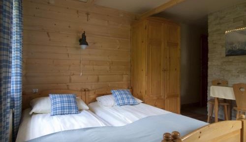 Triple Room with Bathroom