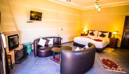 Quadruple Room with Terrace