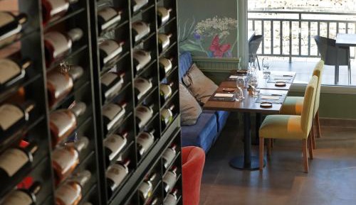 Deluxe Double or Twin Room with Mountain View