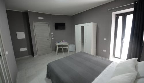 Deluxe Double Room with Extra Bed