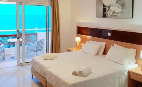 Deluxe Double or Twin Room with Sea View