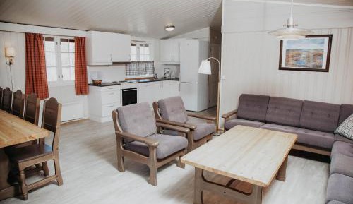 Four-Bedroom Cottage