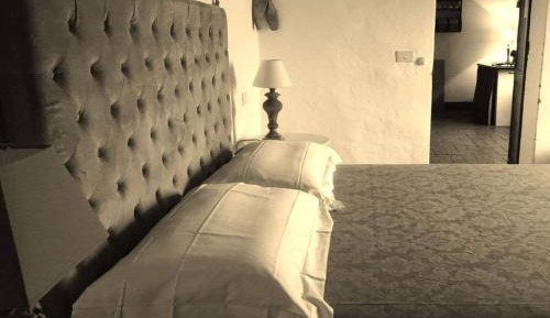 Classic Suite with Garden View