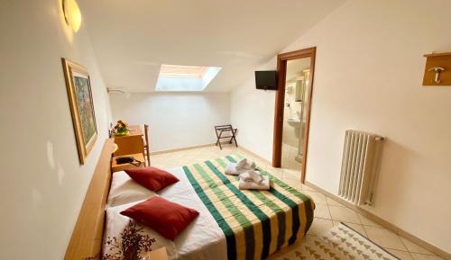 Double or Twin Room with Extra Bed