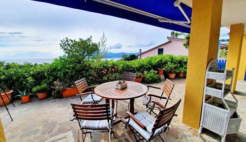 Superior One-Bedroom Apartment