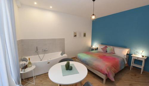 Double Room with Spa Bath