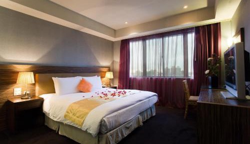 Superior Double Room with City View