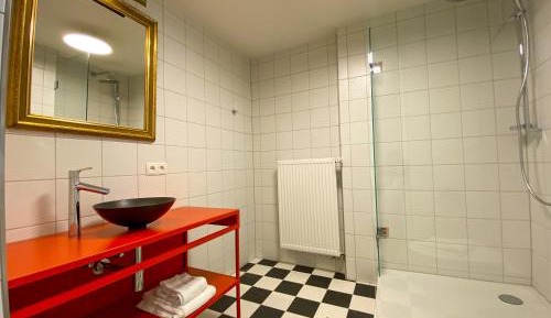 Vintage Apartment medium