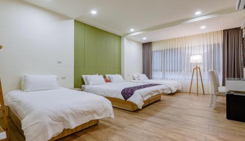 Family Room with Private Bathroom