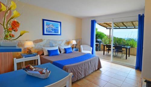 Studio with Sea View