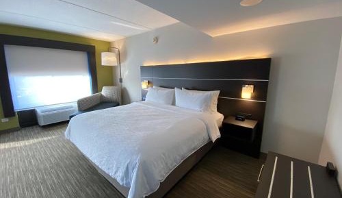 King Suite - Disability Access