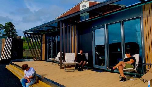 Deluxe Double Room (2 Adults + 1 Child)