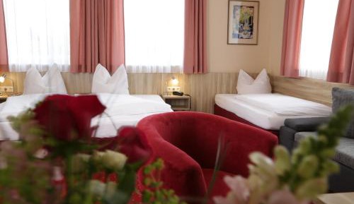 Triple Room with Mountain View