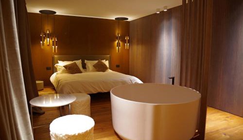 Junior Suite with Mountain View