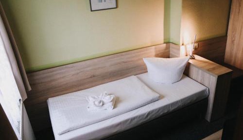 Single Room with Private Bathroom