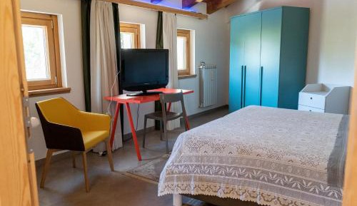 Double or Twin Room with Private External Bathroom