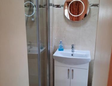 Superior King Room with private en-suite