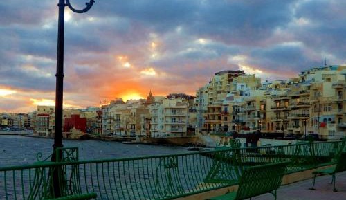 Deluxe Double Studio