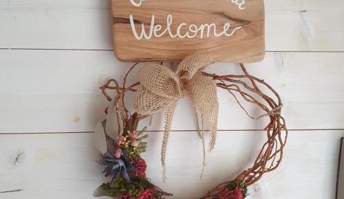 Apartment with Mountain View