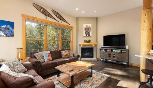 Four-Bedroom Holiday Home