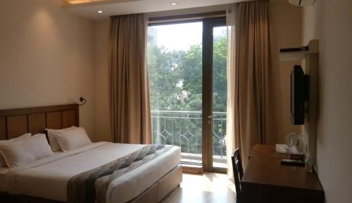 Superior Deluxe Double Room with Balcony