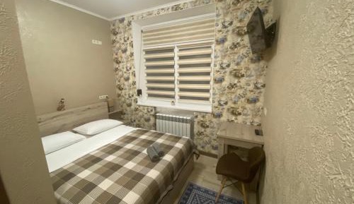 Deluxe Double Room with Shower