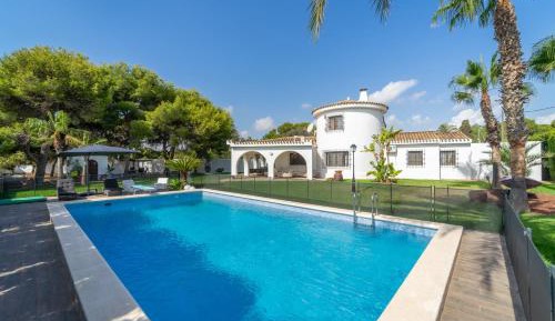 Villa with Private Pool