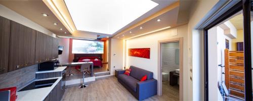 Studio with Spa Bath