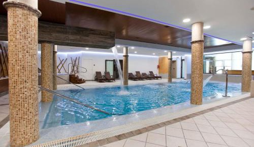 Deluxe Double Room with Spa Access