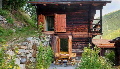 Apartment - Split Level