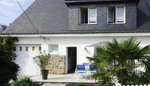 Three-Bedroom Holiday Home 